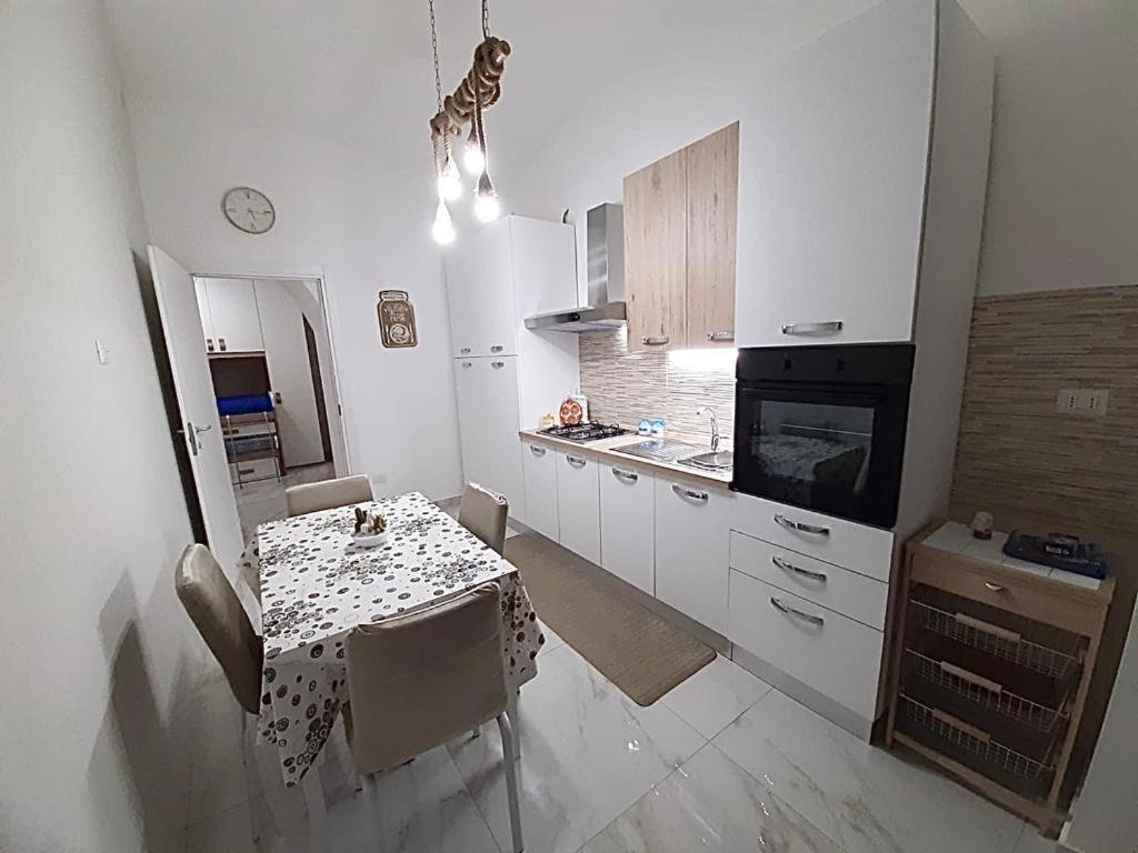 Capuozzo Home Napoli Esterno foto